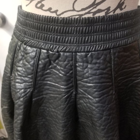 BLACK LEATHER FAUX PARTY SKIRT - Picture 2 of 3